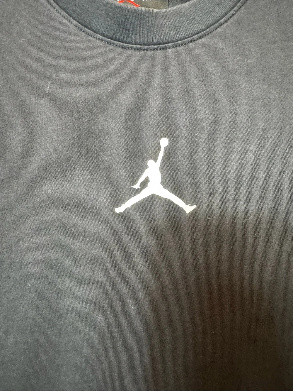 Jordan Men's Short-Sleeve Crew Tee in Black with Jumpman Logo Athleisure size S